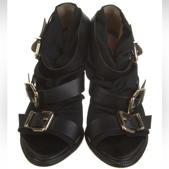 FENDI black leather strap heels sandals booties with slinky lining - Picture 3 of 5